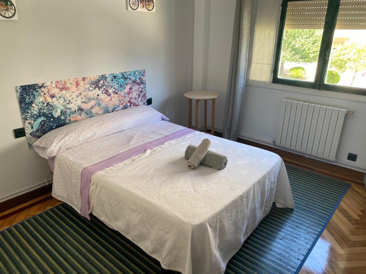 Apartamento A Rotonda Apartment Redondela Bagian luar foto